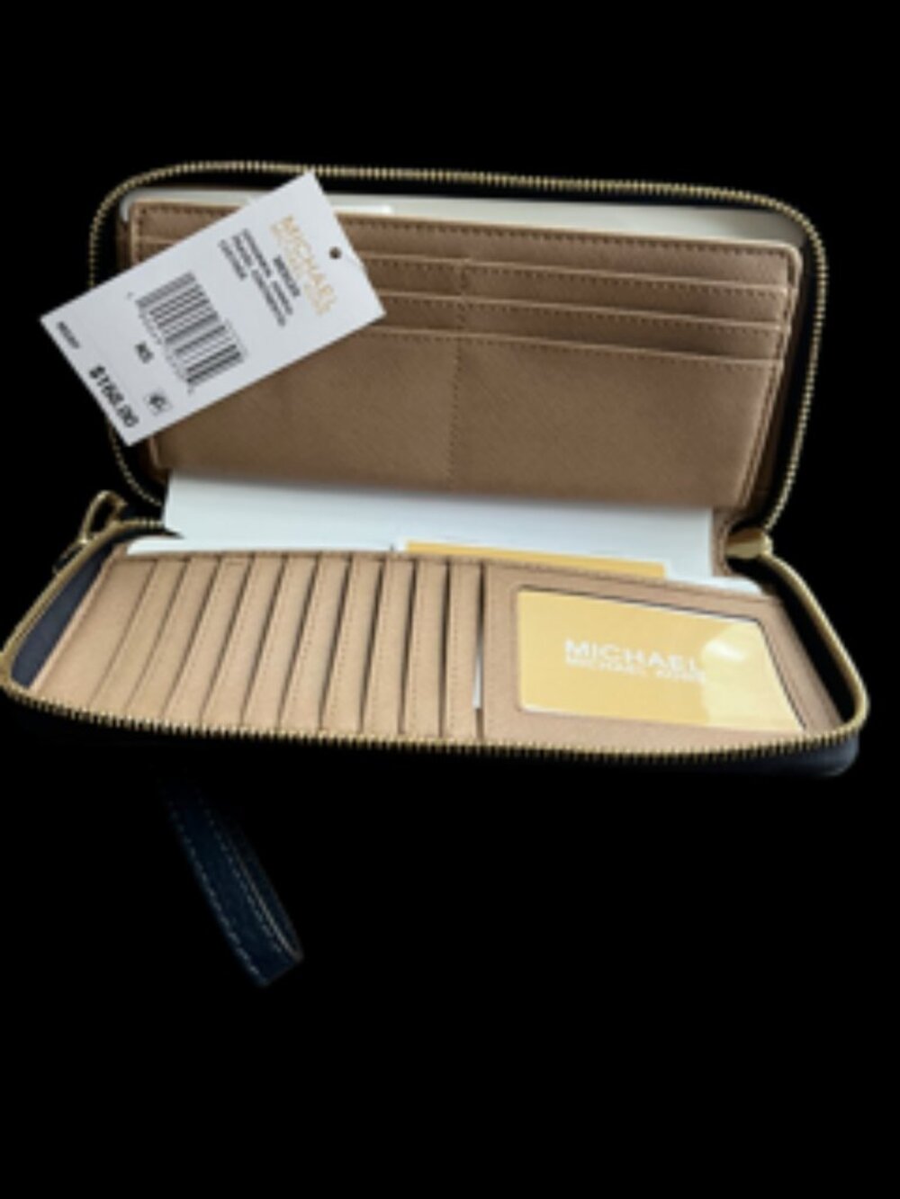New Micheal Kors Travel Continental Leather Wallet